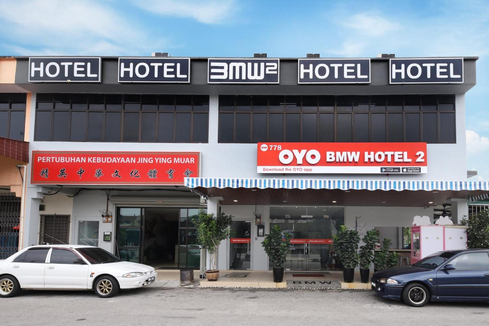 Oyo 778 Bmw 2 Hotel Muar Exterior foto